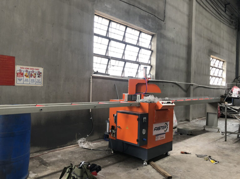 z3018230368351_5f7ff7131c3a3cd578e85fe790ed33f8-1-768x575